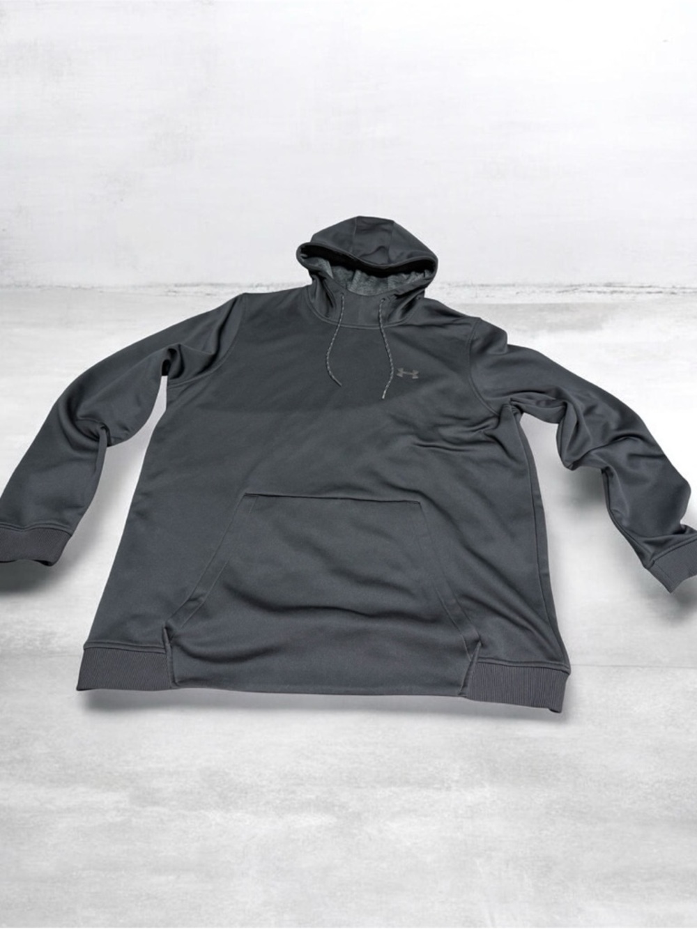 Under Armour Men's Dark Gray Pullover Hoodie